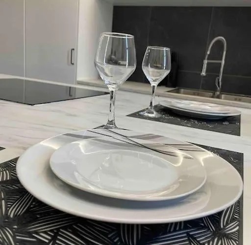 Grand Cosy - La Caserne De Bonne - Centre Apartment *