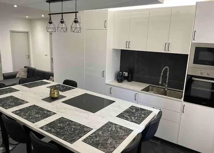 Apartment Grand Cosy - La Caserne De Bonne - Centre *